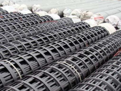 國標(biāo)與非標(biāo)的鋼塑土工格柵有什么區(qū)別嗎?